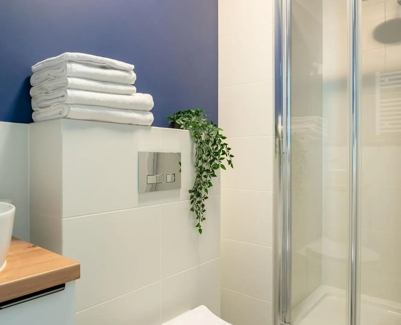 Legnicka Residence Studio Apartments With Ac - Properunit فروتسواف