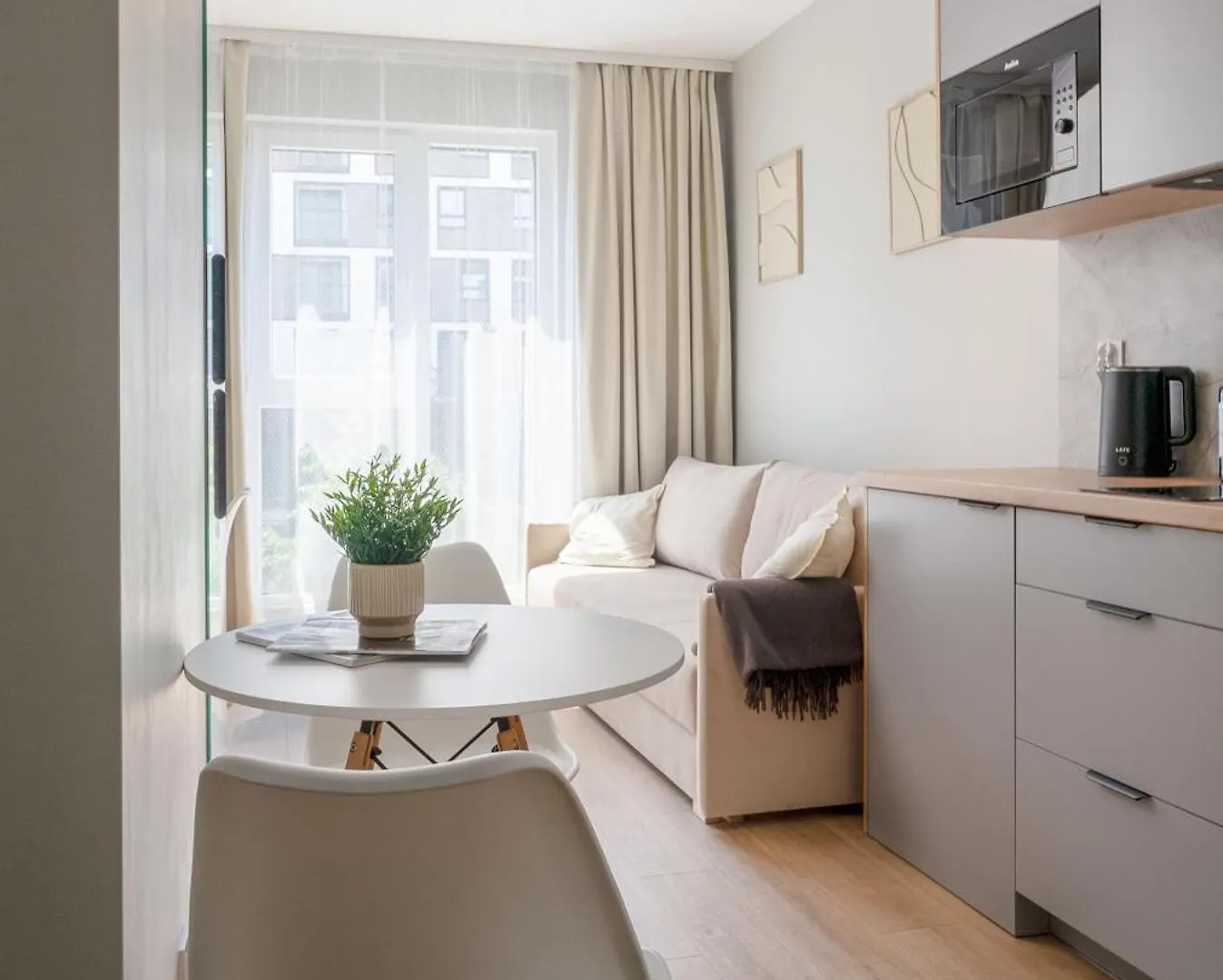 Legnicka Residence Studio Apartments With Ac - Properunit فروتسواف 0*,  بولندا